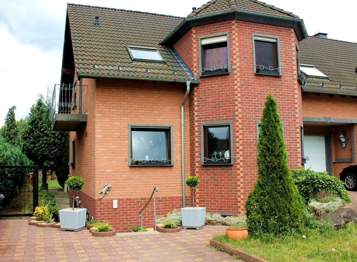 Ferienwohnung " Gecko 2 " Andernach Exteriör bild
