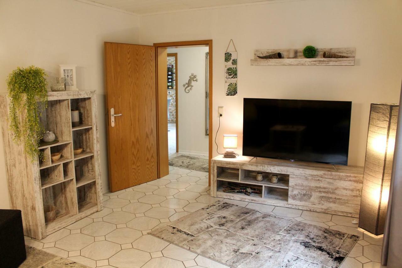 Ferienwohnung " Gecko 2 " Andernach Exteriör bild