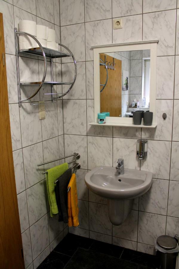 Ferienwohnung " Gecko 2 " Andernach Exteriör bild