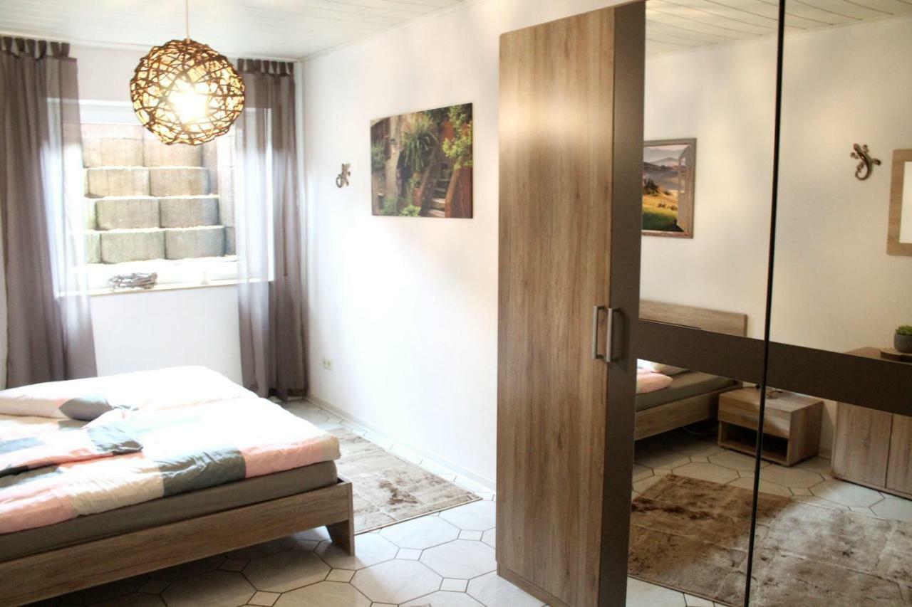 Ferienwohnung " Gecko 2 " Andernach Exteriör bild