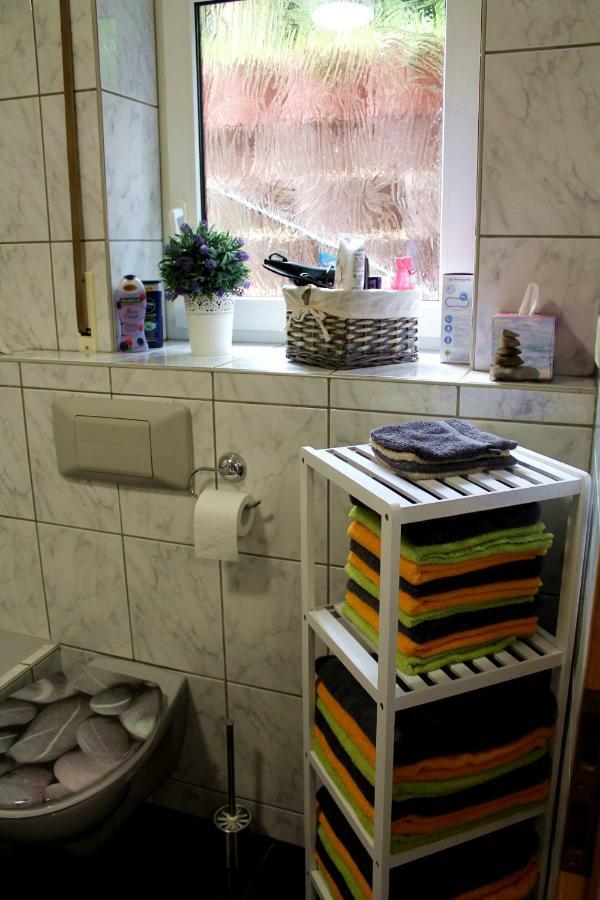 Ferienwohnung " Gecko 2 " Andernach Exteriör bild