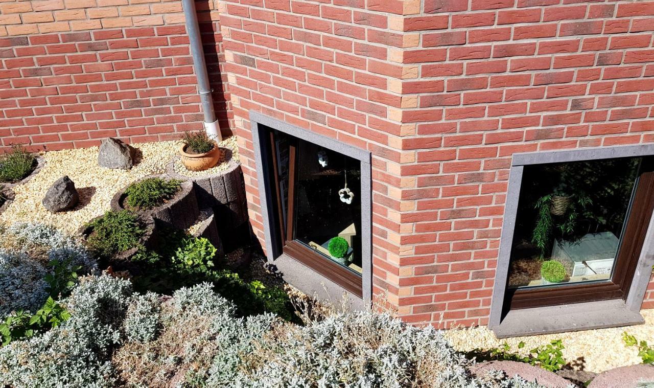 Ferienwohnung " Gecko 2 " Andernach Exteriör bild
